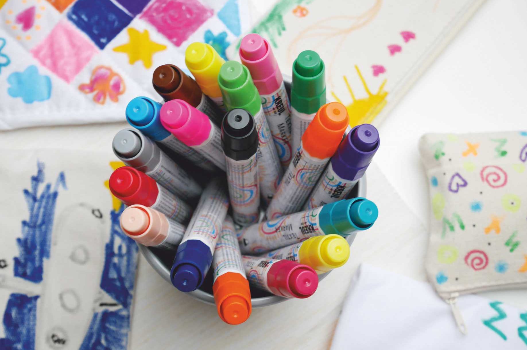 Sada fixů na textil Kreul Junior - 18ks